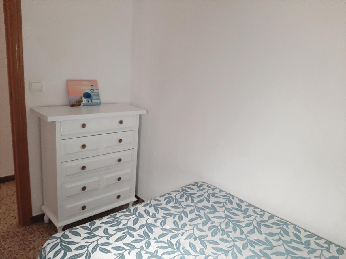 Apartamentos Franch Hospitalet De L'Infant Luaran gambar