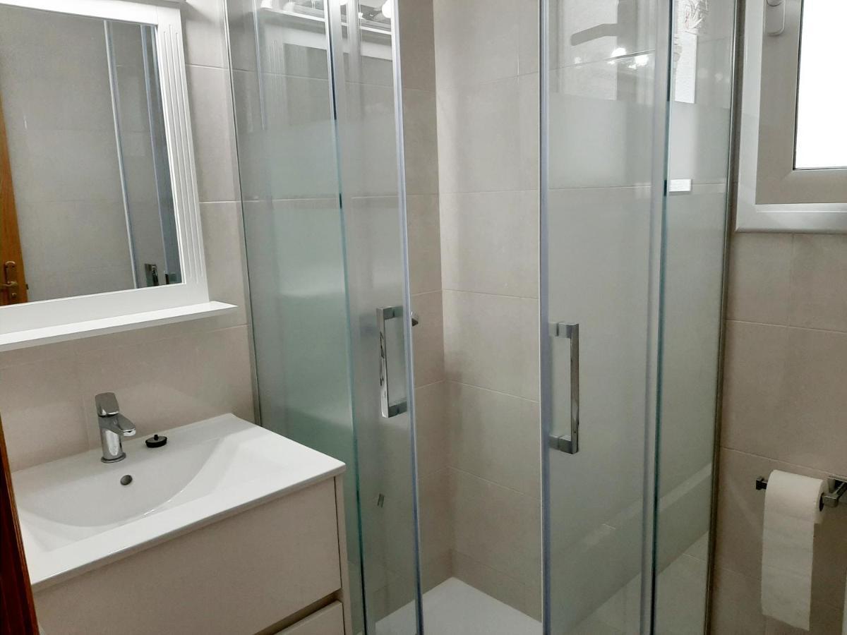 Apartamentos Franch Hospitalet De L'Infant Luaran gambar
