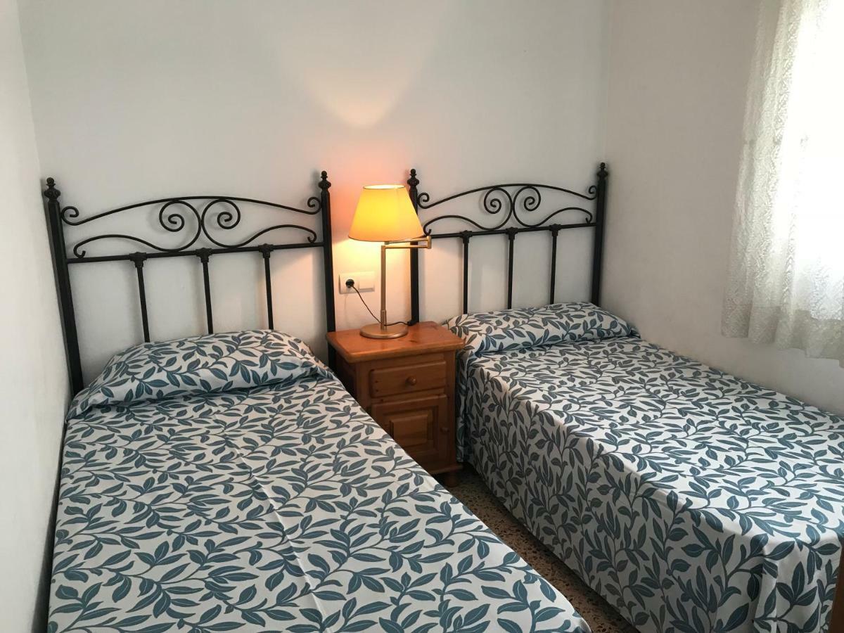 Apartamentos Franch Hospitalet De L'Infant Luaran gambar
